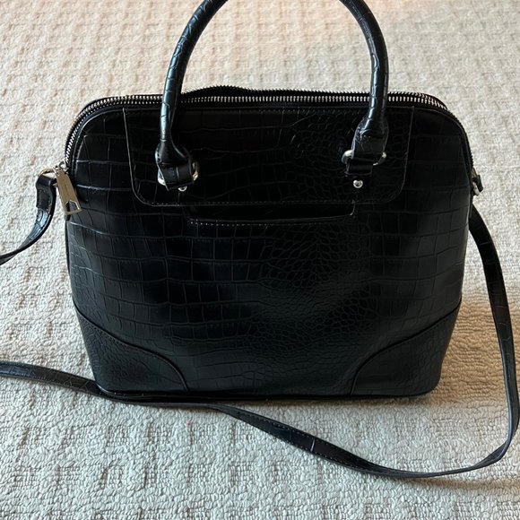 NWOT - Liz Claiborne Domed Satchel with Black Crocodile Pattern - Picture 2 of 8